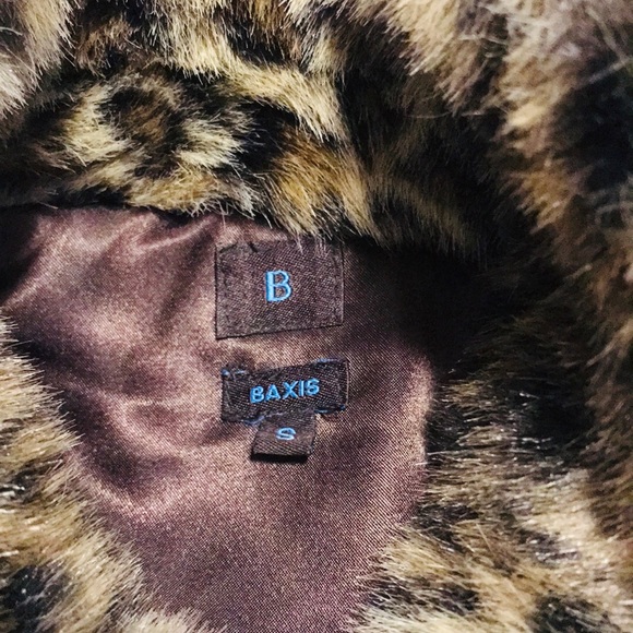 Marco Baxis Faux 🐯Leopard Fur/ Fleece Vest - Picture 6 of 8